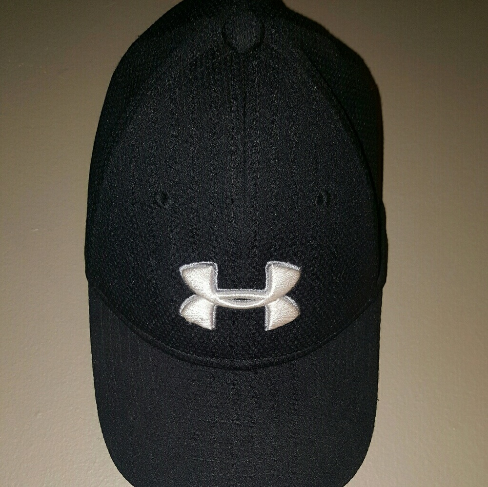 Boys under armour hat